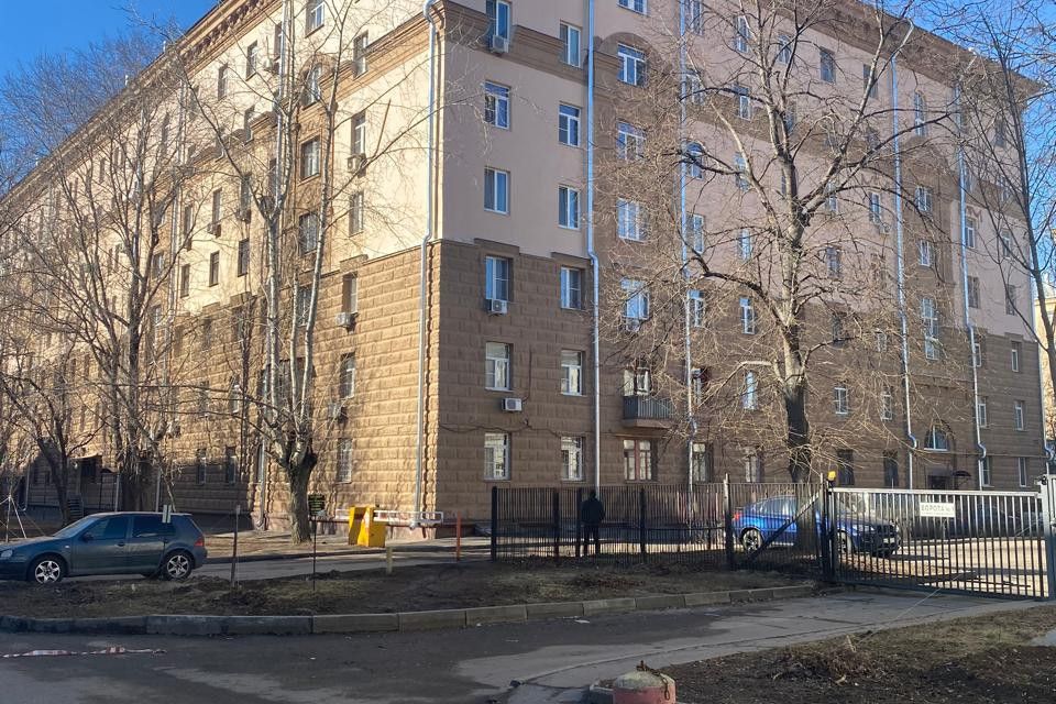 Продаётся комната в 3-комн. квартире, 18.2 м²