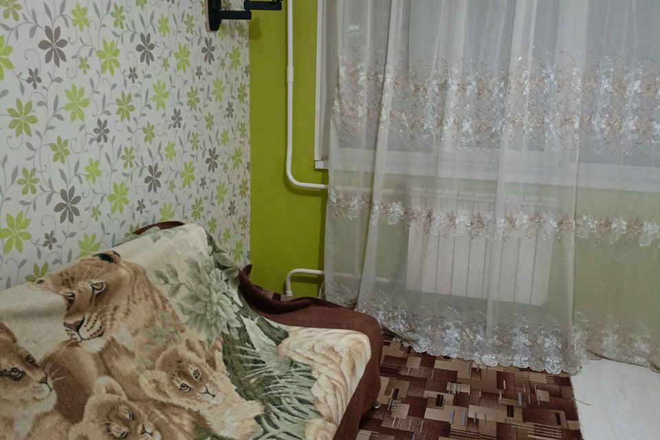 Сдаётся комната в 3-комн. квартире, 17.8 м²