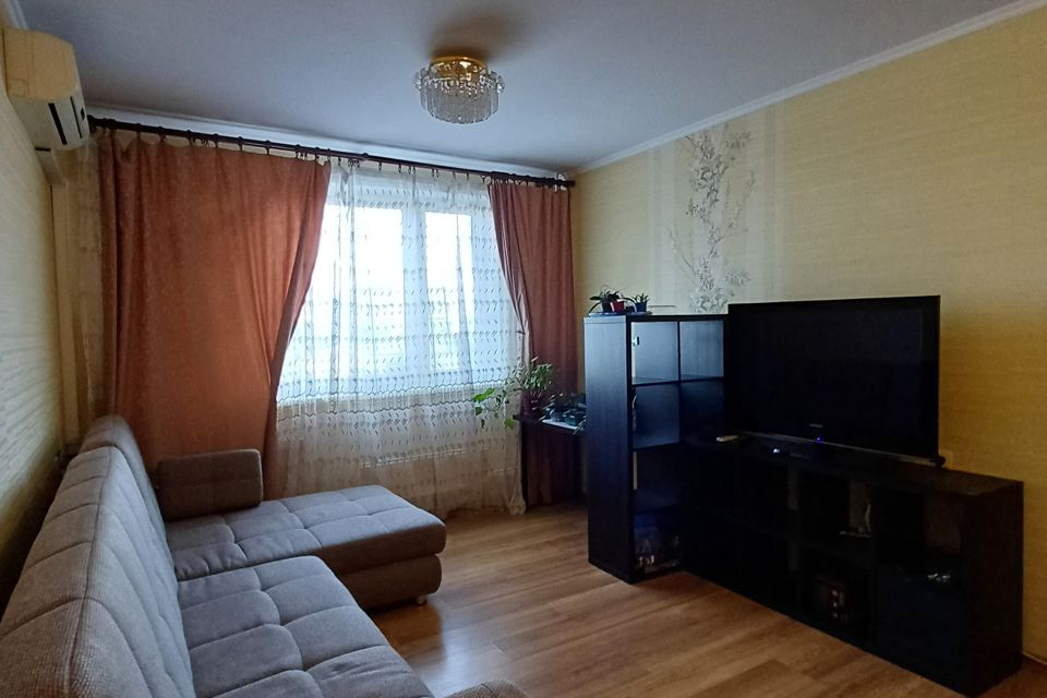 Продаётся 3-комнатная квартира, 74.2 м²