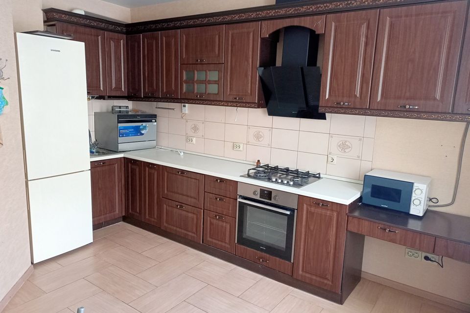 Продаётся 2-комнатная квартира, 60 м²