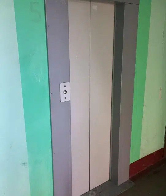Продаётся 1-комнатная квартира, 32 м²