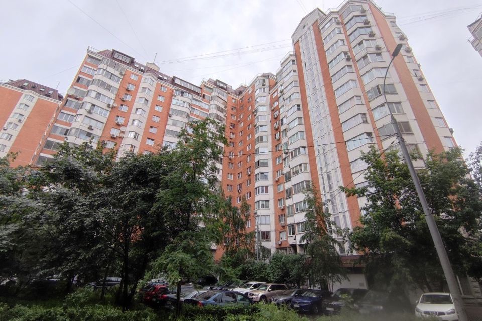 Продаётся 1-комнатная квартира, 37.8 м²