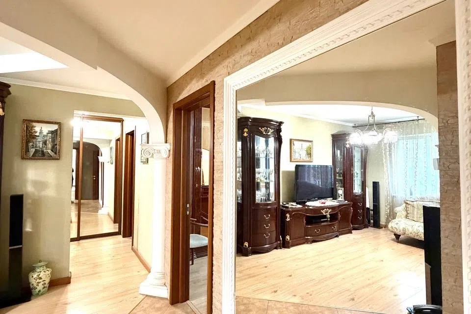 Продаётся 3-комнатная квартира, 85.2 м²