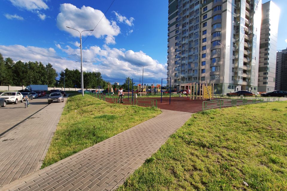 Продаётся 1-комнатная квартира, 37.3 м²