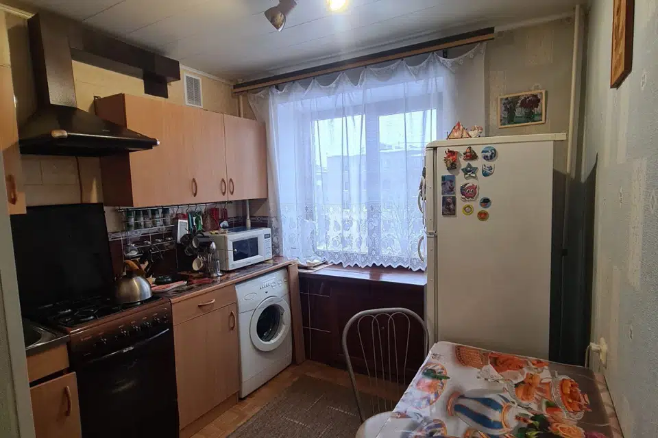 Продаётся 3-комнатная квартира, 63.4 м²