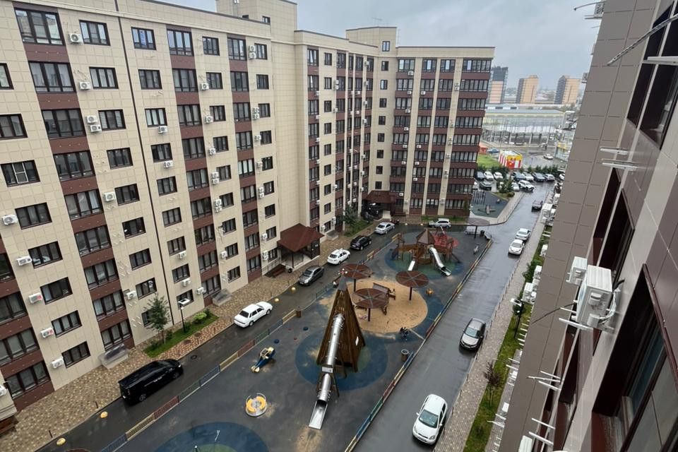 Продаётся 1-комнатная квартира, 44.7 м²