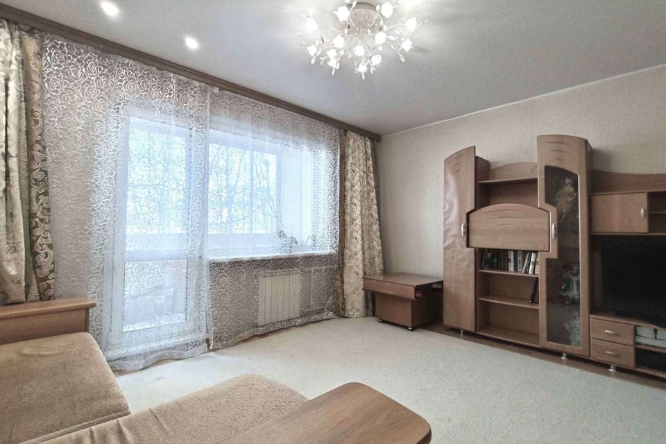 Продаётся 3-комнатная квартира, 65 м²