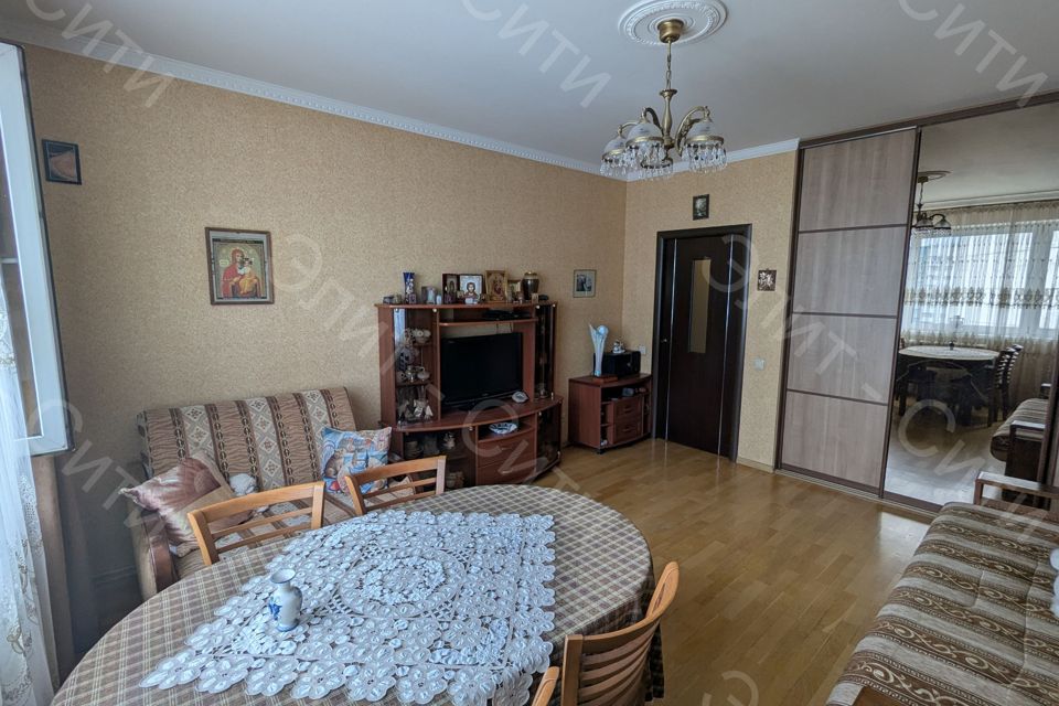 Продаётся 1-комнатная квартира, 52.2 м²