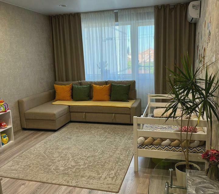 Продаётся 1-комнатная квартира, 37 м²
