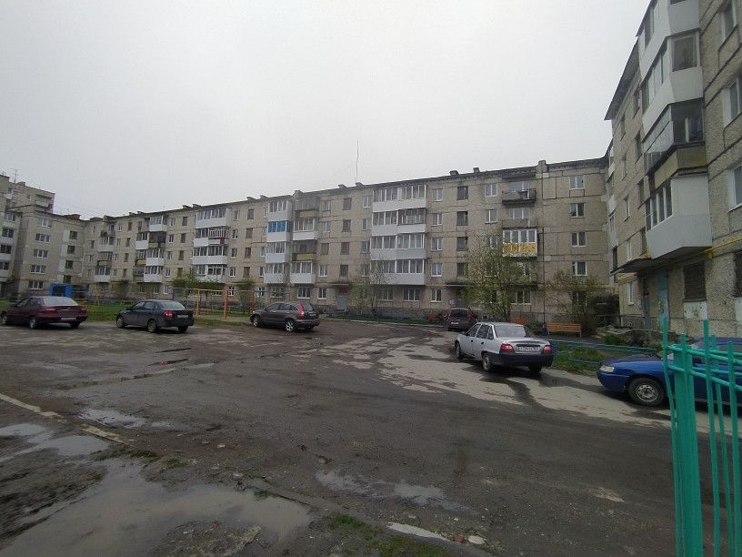 Продаётся 4-комнатная квартира, 77.7 м²