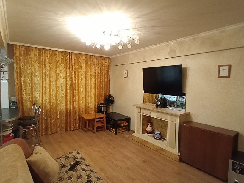 Продаётся 3-комнатная квартира, 47.7 м²