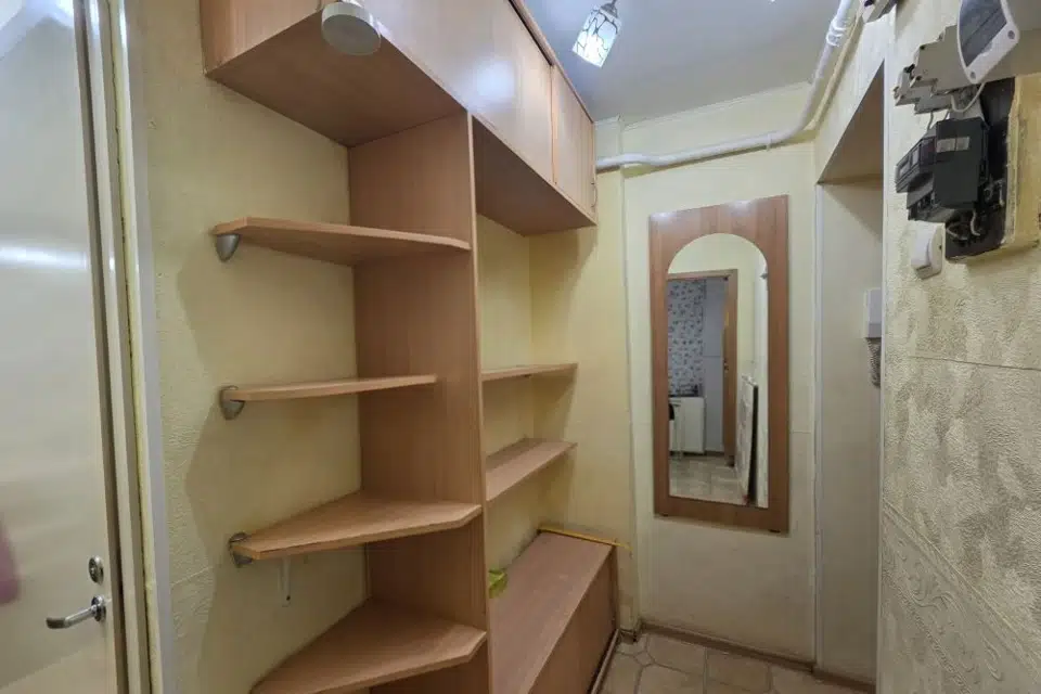 Продаётся 3-комнатная квартира, 49.4 м²