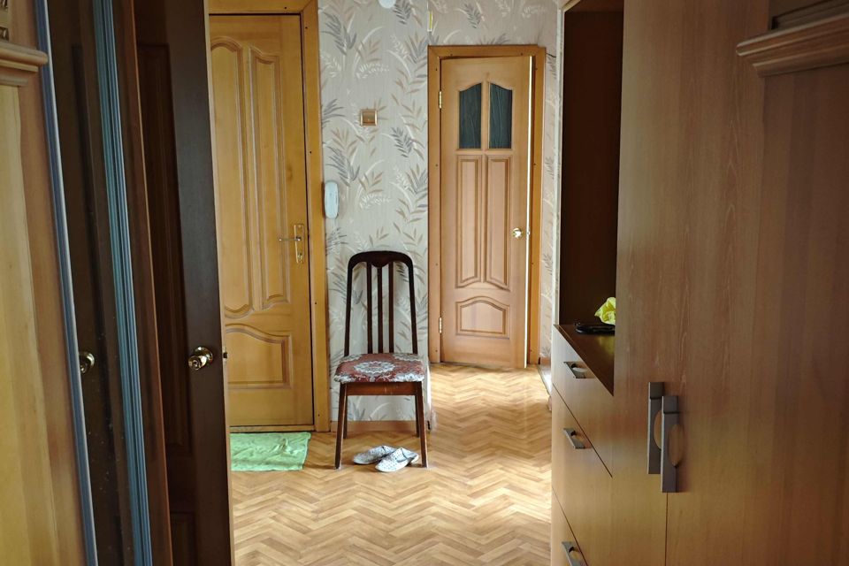 Продаётся 4-комнатная квартира, 81.5 м²