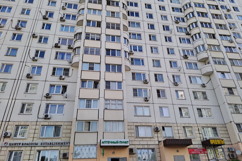Продаётся 1-комнатная квартира, 40.2 м²