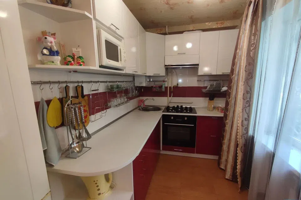 Продаётся 3-комнатная квартира, 59.6 м²