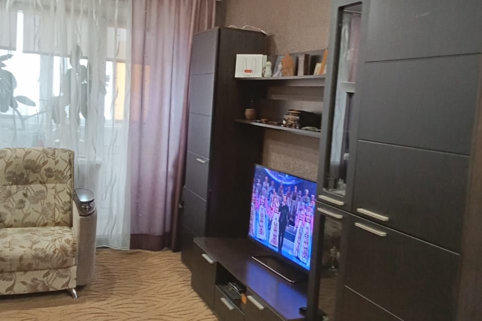 Продаётся 3-комнатная квартира, 61.7 м²