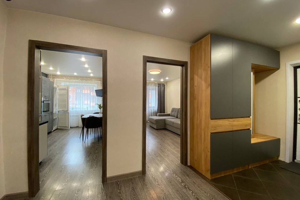 Продаётся 2-комнатная квартира, 61 м²