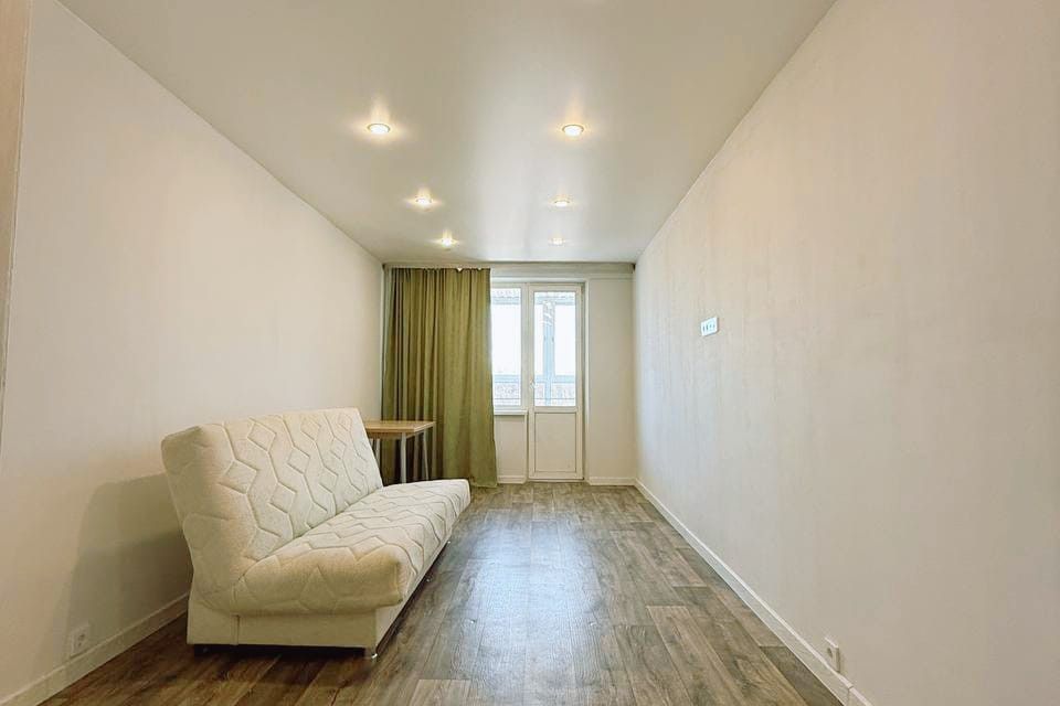 Продаётся 1-комнатная квартира, 41.7 м²