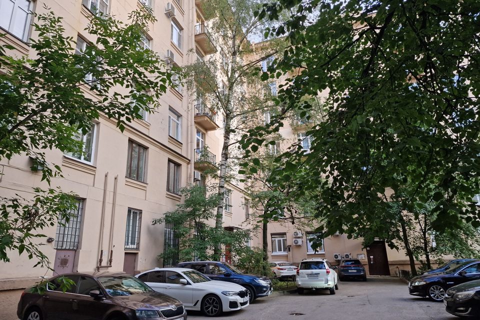 Продаётся 2-комнатная квартира, 56.2 м²