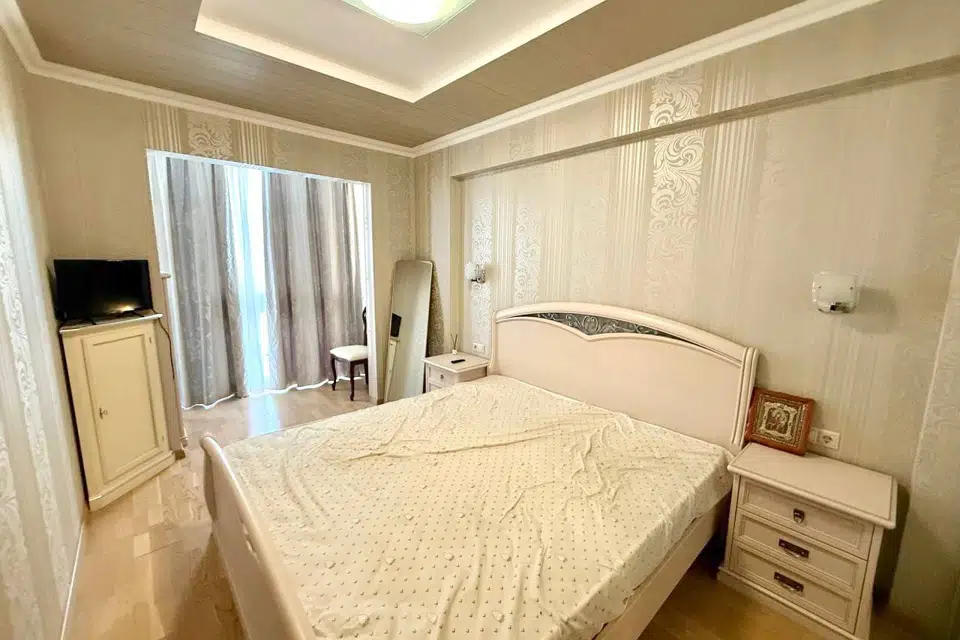 Продаётся 2-комнатная квартира, 75 м²