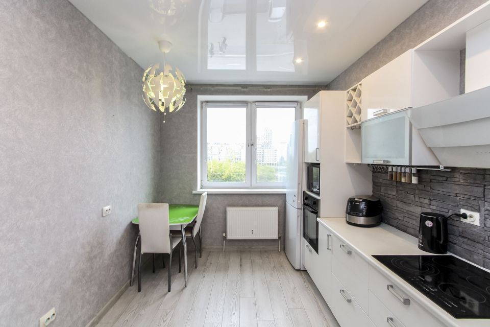 Продаётся 2-комнатная квартира, 67.6 м²