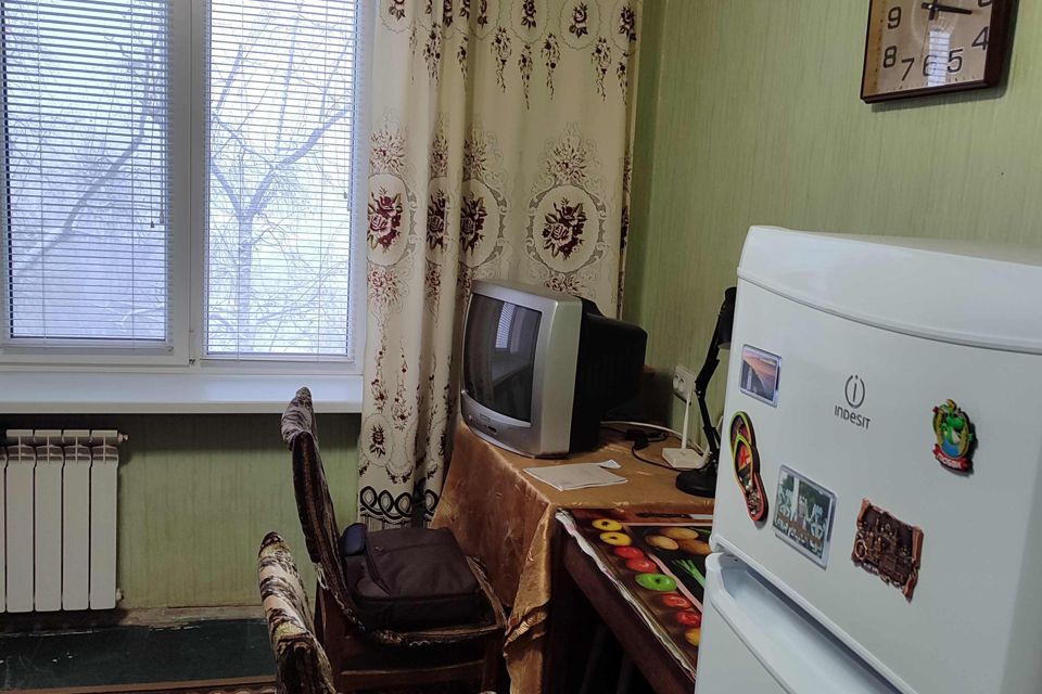 Продаётся комната в 1-комн. квартире, 13 м²