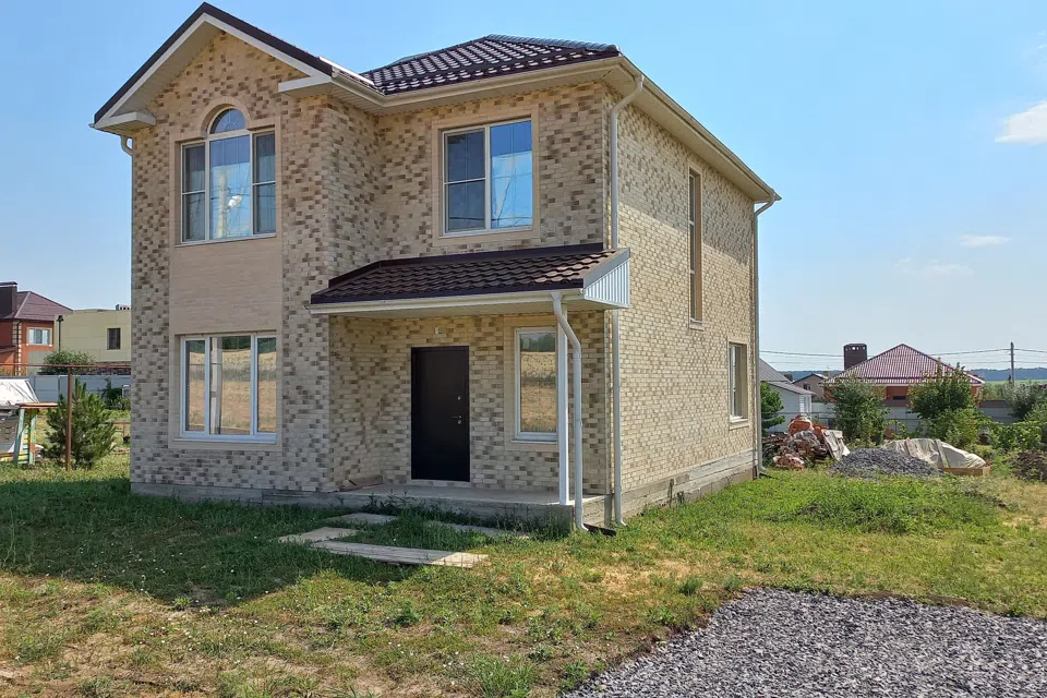 Продаётся 2-этажный дом, 124 м²