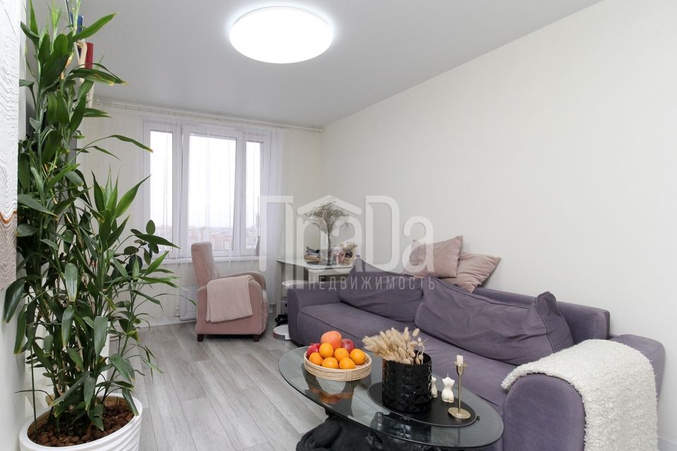 Продаётся 2-комнатная квартира, 61.6 м²