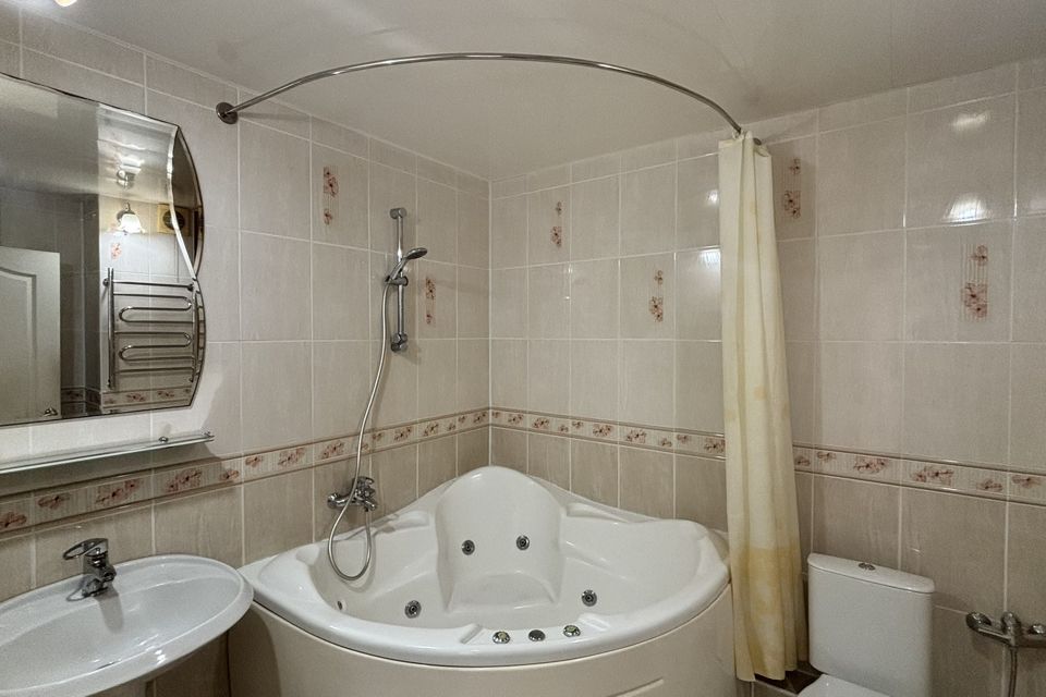 Продаётся 3-комнатная квартира, 84 м²