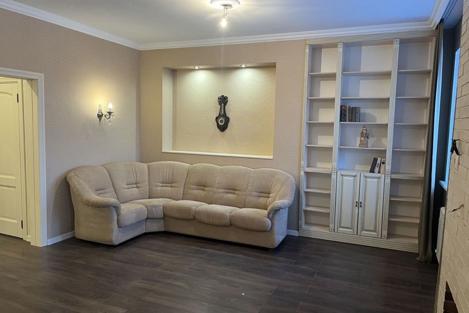 Продаётся 2-комнатная квартира, 57 м²