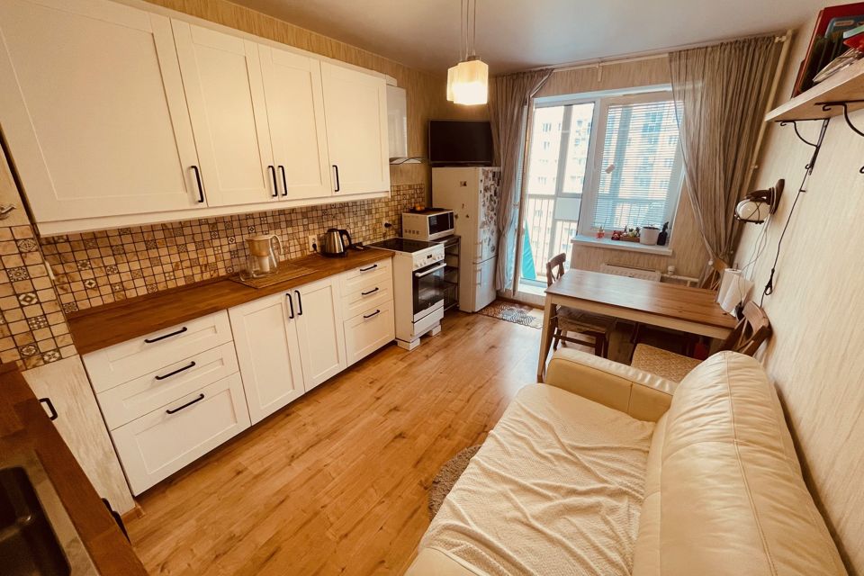Продаётся 1-комнатная квартира, 41.6 м²