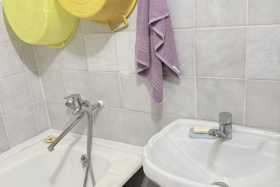 Продаётся 2-комнатная квартира, 49.2 м²