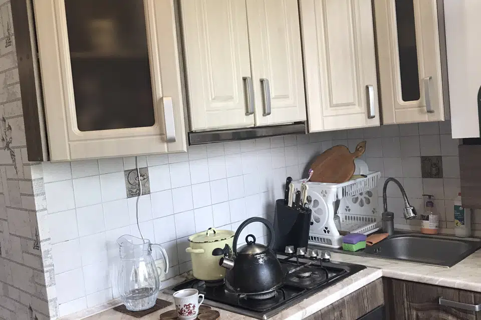 Продаётся 4-комнатная квартира, 74 м²