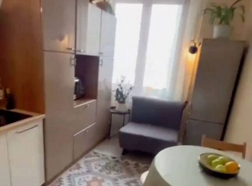 Продаётся 2-комнатная квартира, 59.8 м²