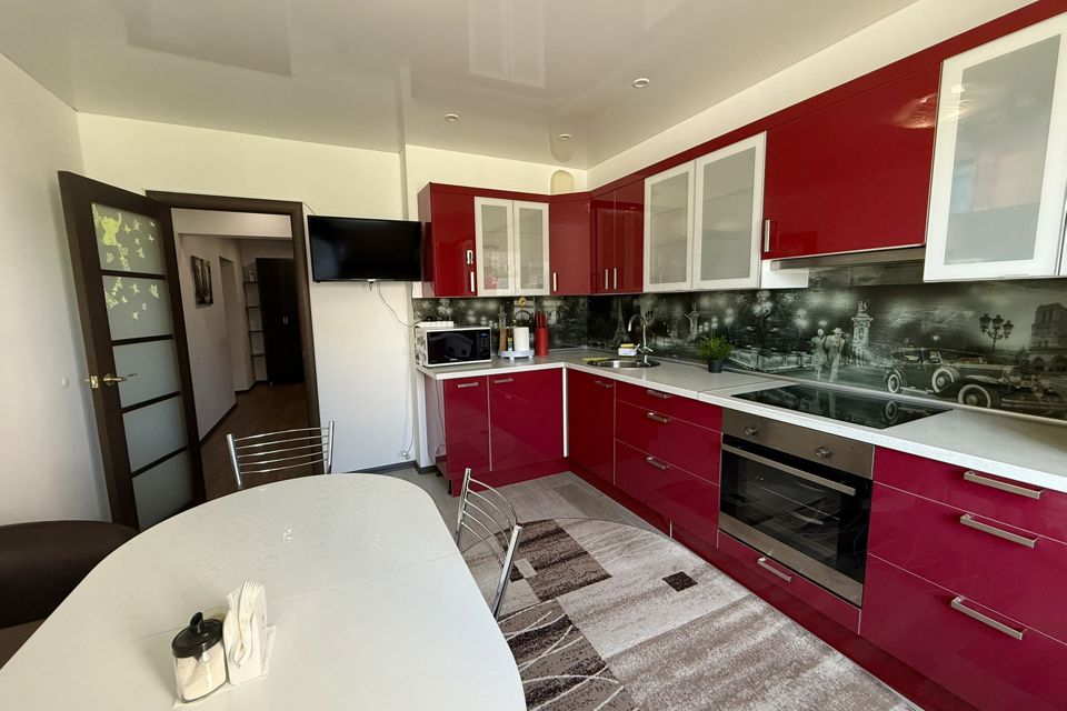 Продаётся 2-комнатная квартира, 75.6 м²