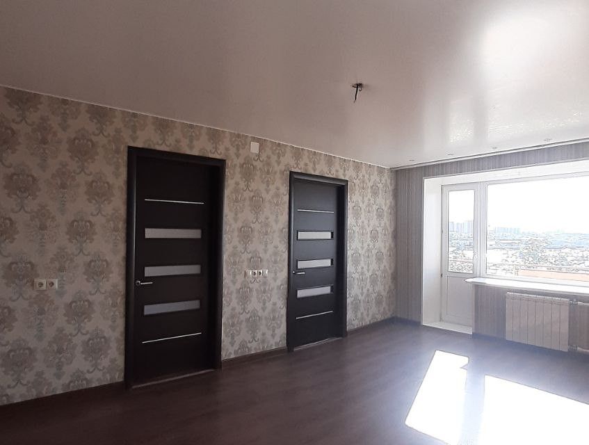 Продаётся 4-комнатная квартира, 62 м²