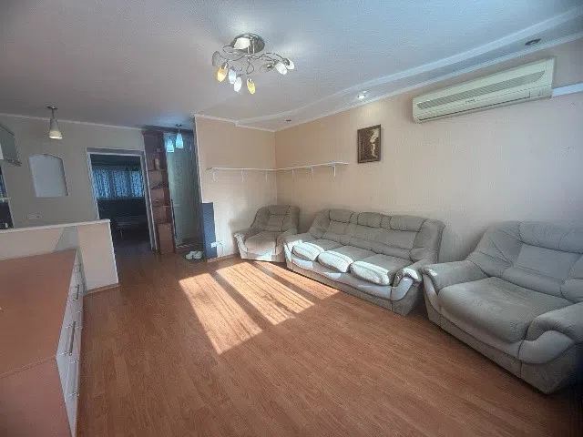 Продаётся 3-комнатная квартира, 75 м²