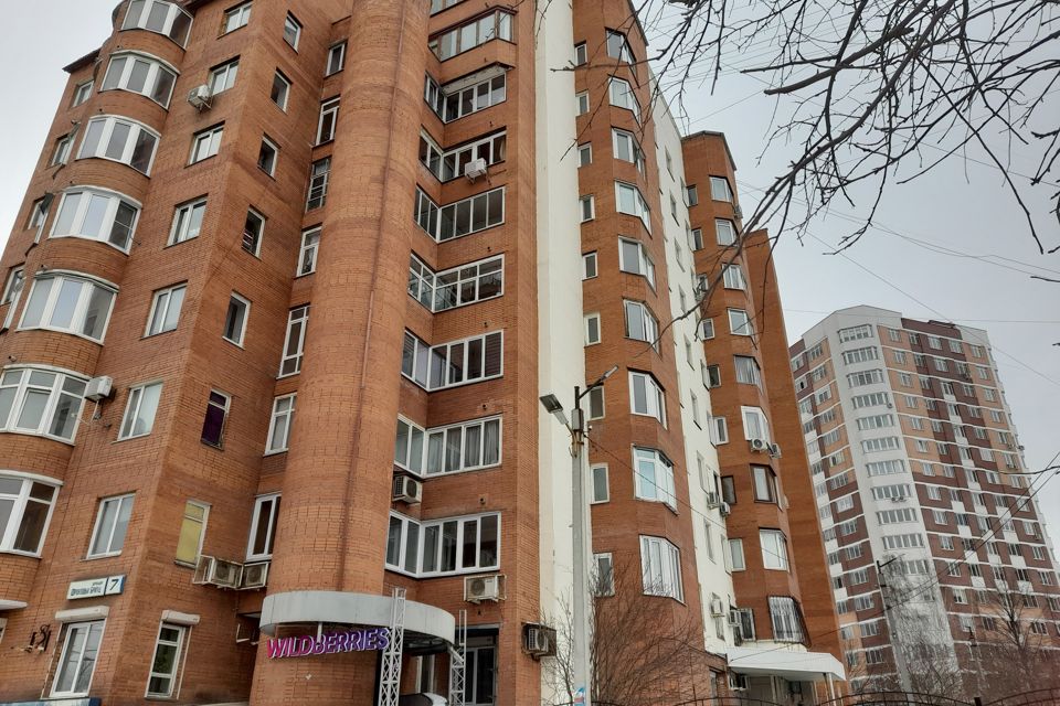 Продаётся 3-комнатная квартира, 116.3 м²