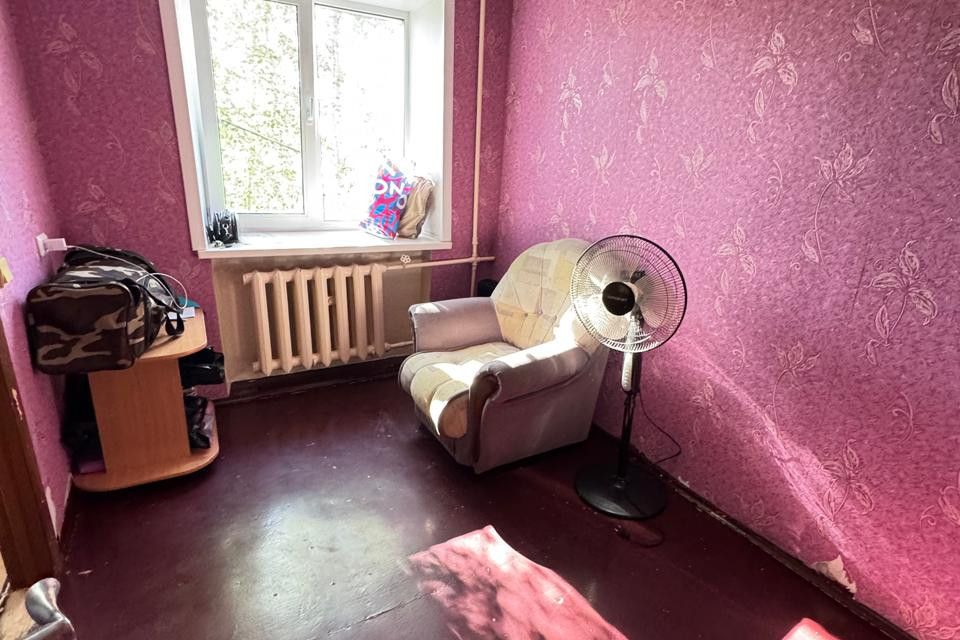Продаётся 2-комнатная квартира, 41.9 м²