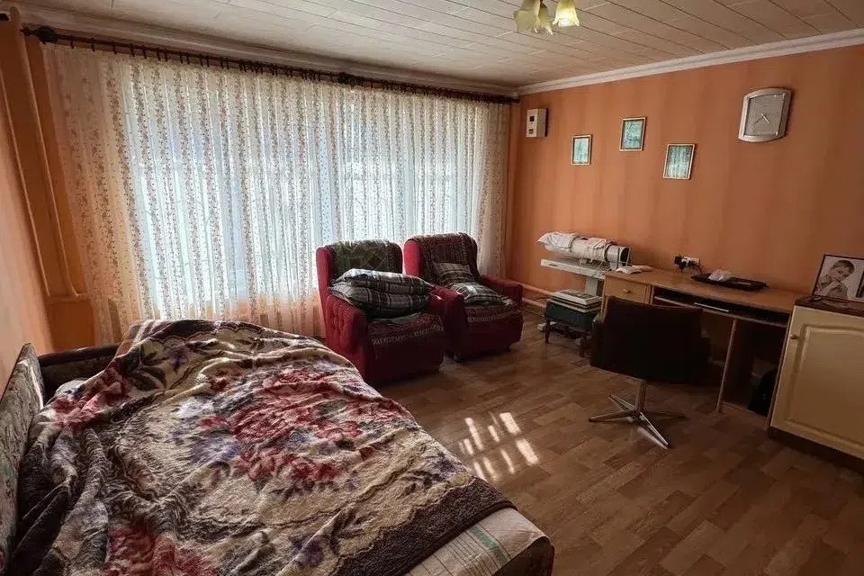 Продаётся 2-этажный дом, 146.5 м²