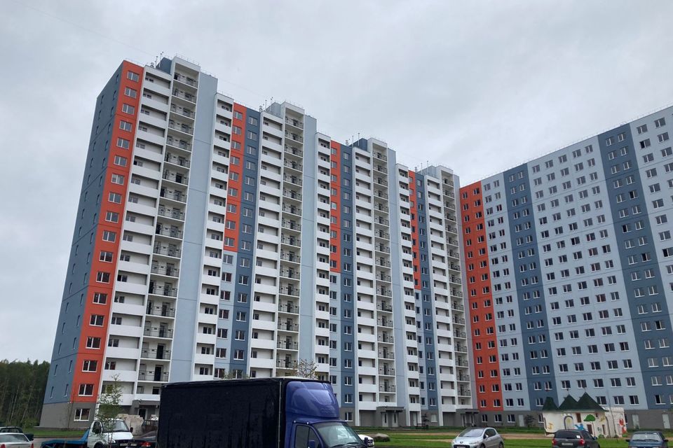 Продаётся 2-комнатная квартира, 56.58 м²