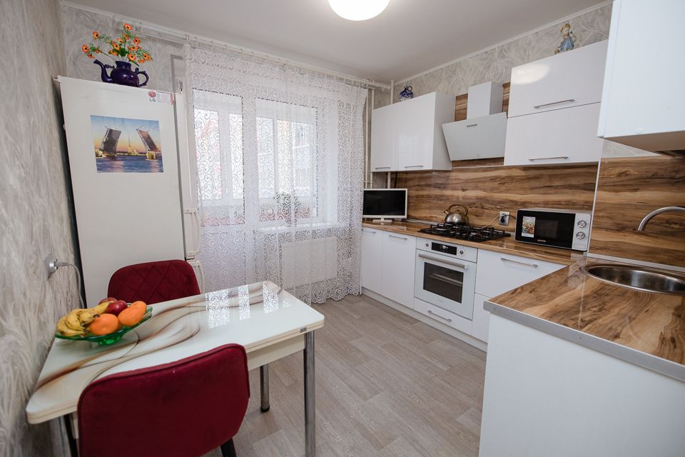 Продаётся 2-комнатная квартира, 69.3 м²