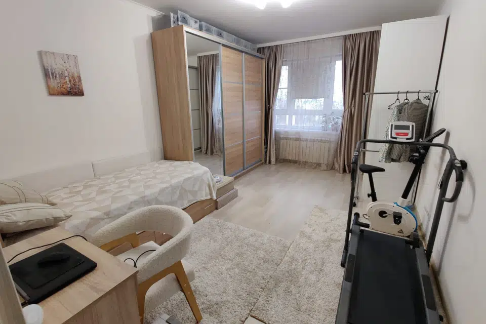 Продаётся 2-комнатная квартира, 56.9 м²