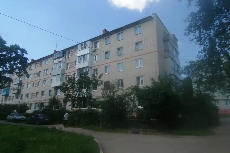 Продаётся 3-комнатная квартира, 51.2 м²