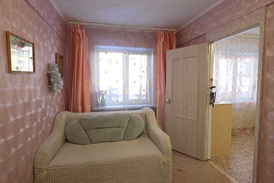 Продаётся 3-комнатная квартира, 55.3 м²