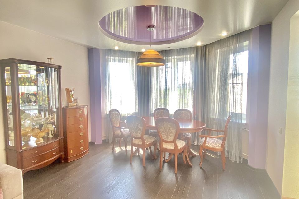 Продаётся 3-комнатная квартира, 91.3 м²