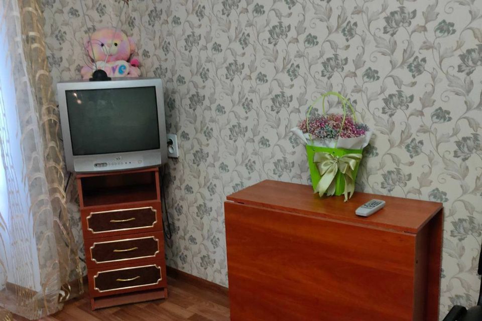 Продаётся 1-комнатная квартира, 33 м²