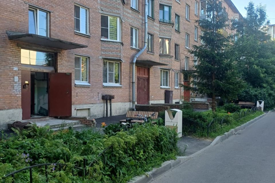 Продаётся 3-комнатная квартира, 56 м²