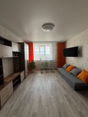 Продаётся 1-комнатная квартира, 35.2 м²
