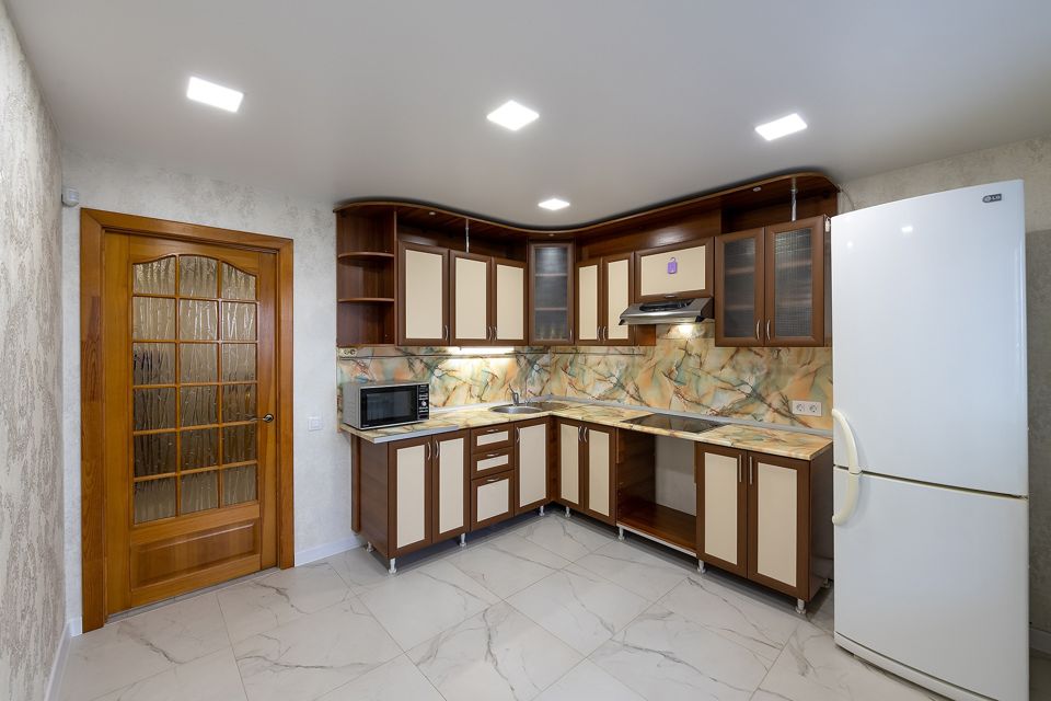 Продаётся 2-комнатная квартира, 61.9 м²